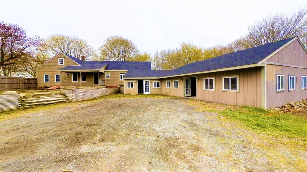 62 High Street Thomaston ME 04861