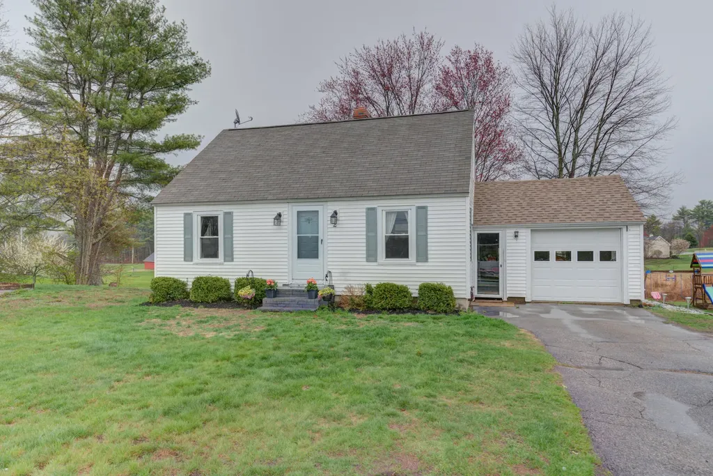 2 Pond Road Berwick ME 03901
