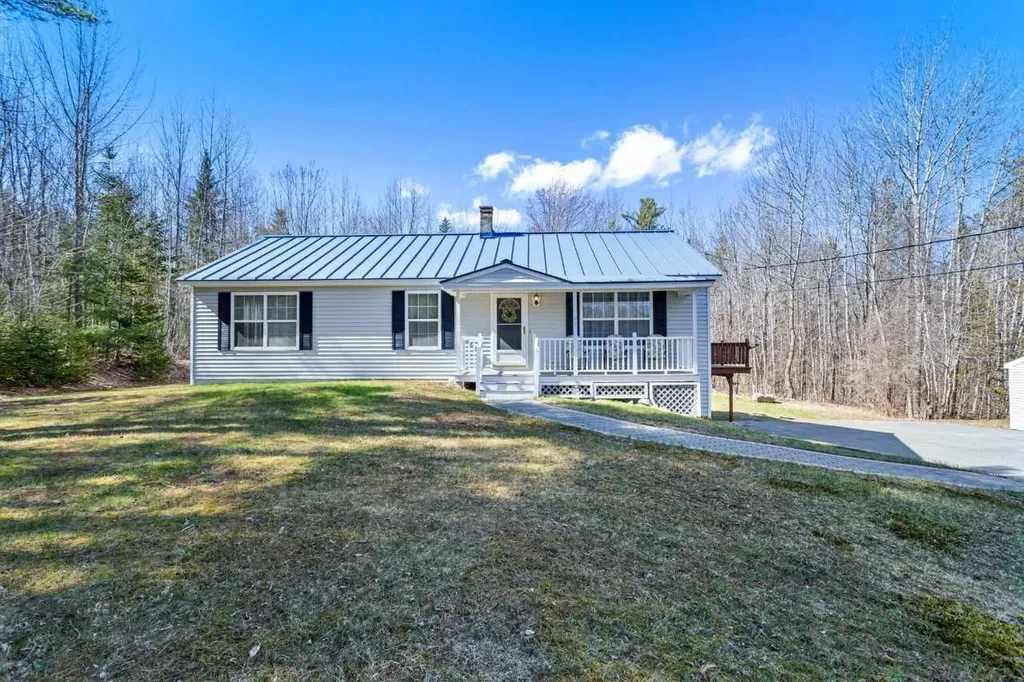 240 Nicolin Road Ellsworth ME 04605