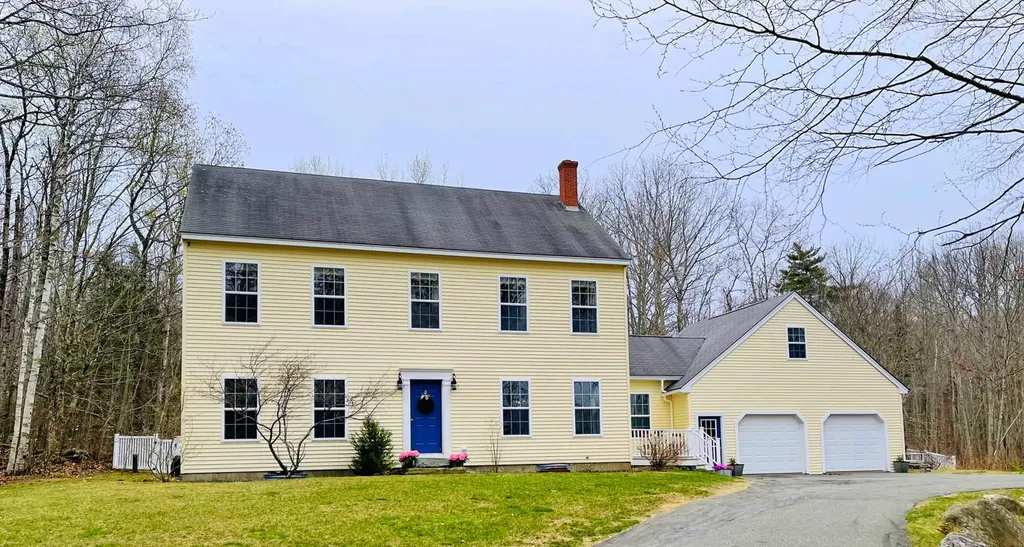 17 Fern Way Rockport ME 04856