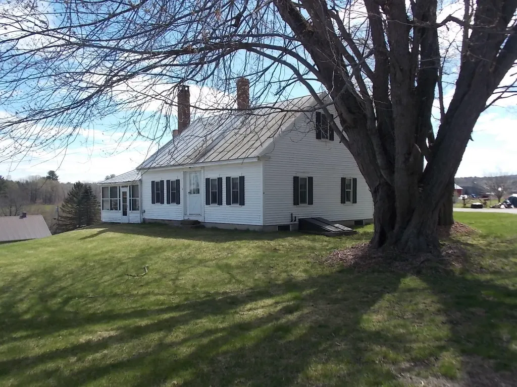 4 Smith Road New Sharon ME 04955