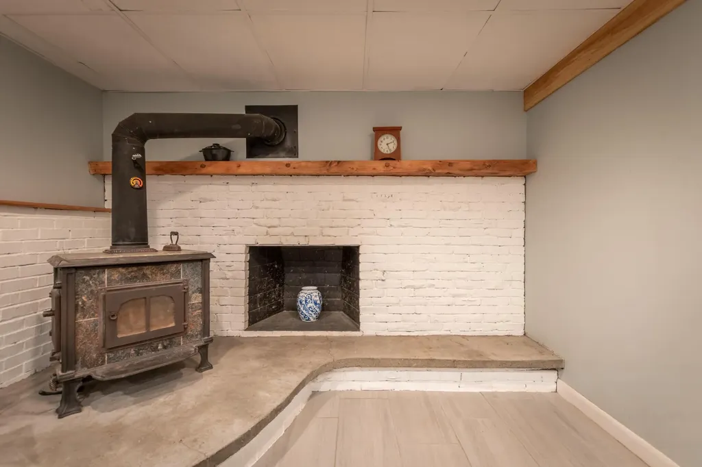 383 Pearl Street Bangor ME 04401