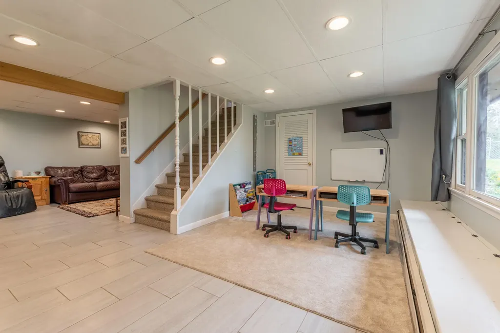 383 Pearl Street Bangor ME 04401