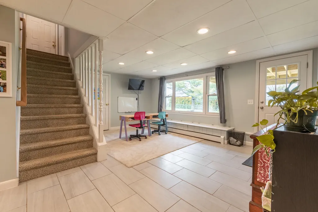 383 Pearl Street Bangor ME 04401