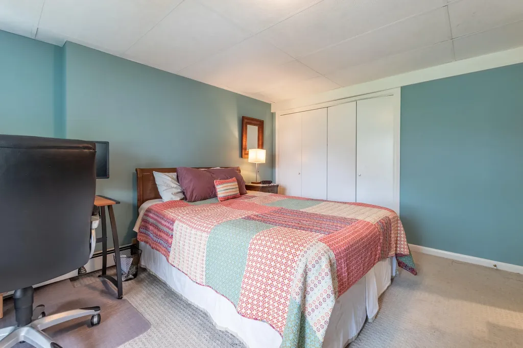 383 Pearl Street Bangor ME 04401