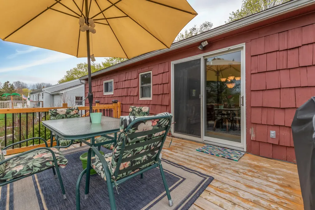 383 Pearl Street Bangor ME 04401