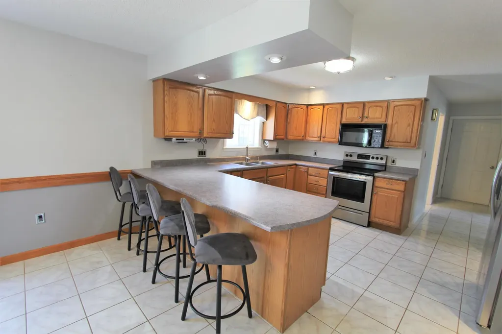 26 Lynn Avenue Brewer ME 04412