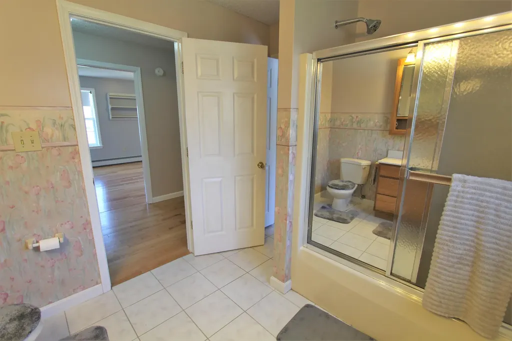 26 Lynn Avenue Brewer ME 04412