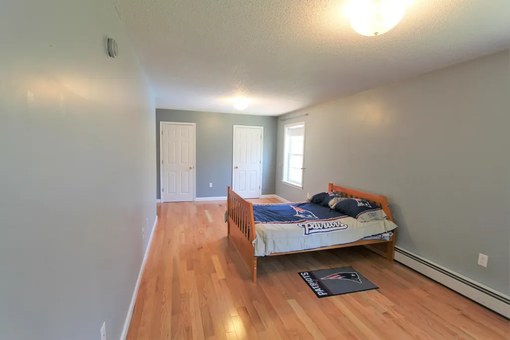 26 Lynn Avenue Brewer ME 04412