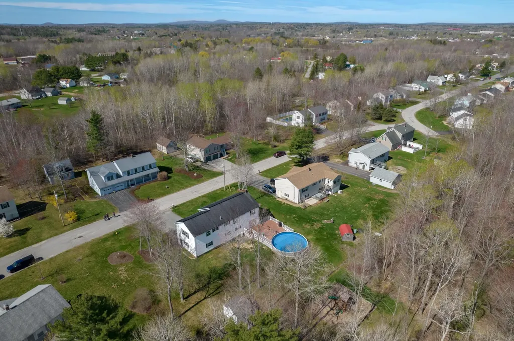 26 Lynn Avenue Brewer ME 04412
