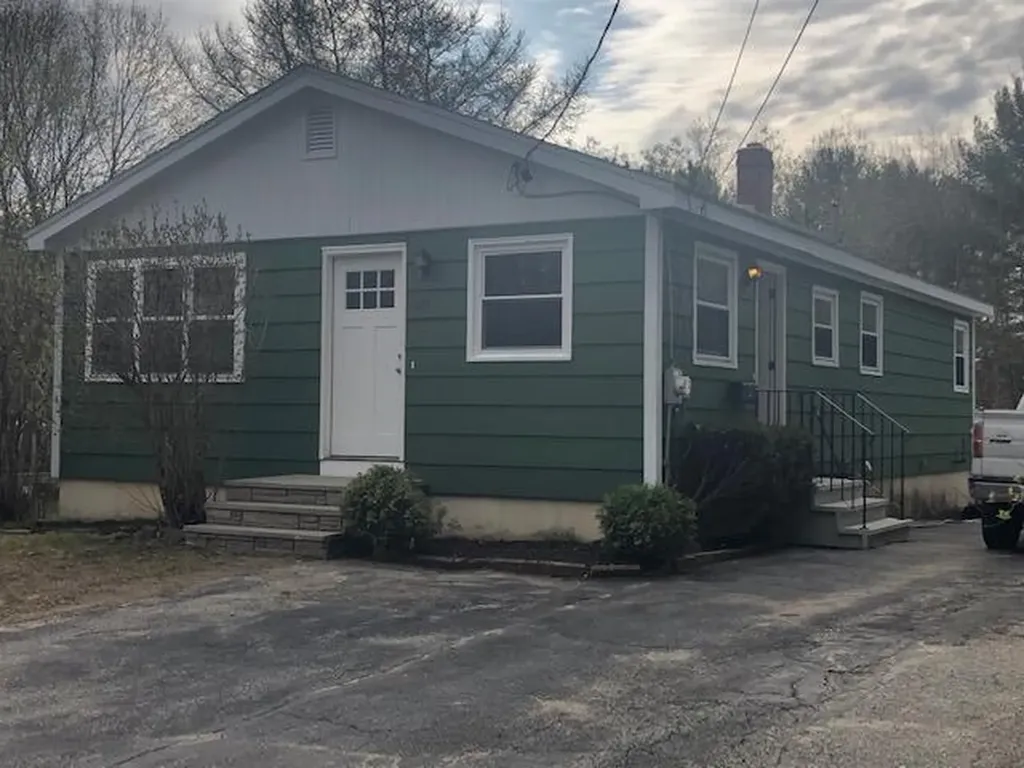 213 Central Avenue Lewiston ME 04240