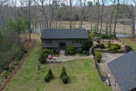 20 Ferry Lane N York ME 03909