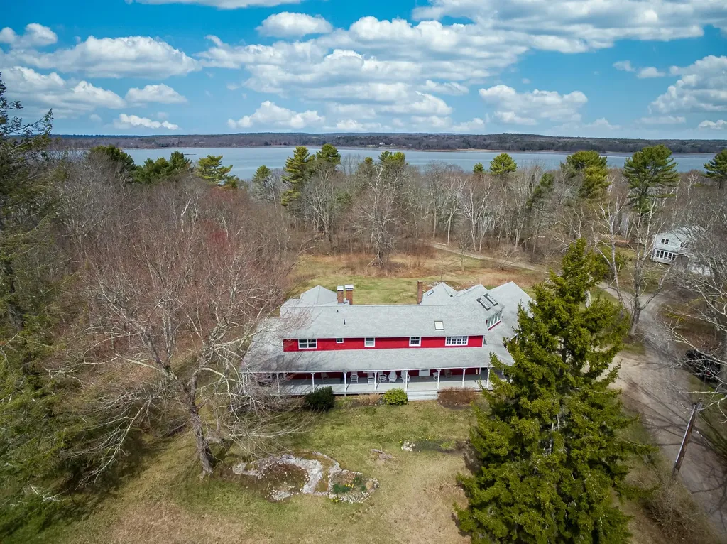11 Phippany Way Brunswick ME 04011