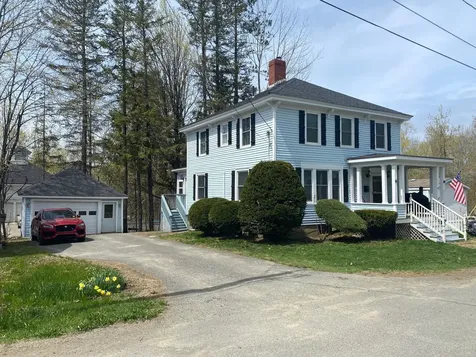 28 Forest Street Dexter ME 04930