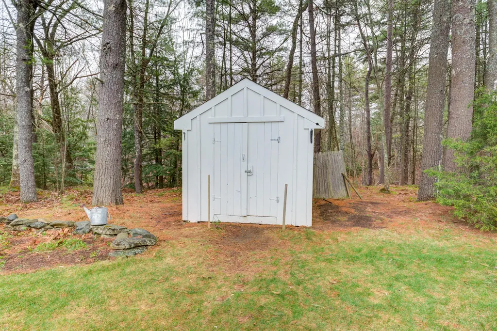 4 Boynton Brook Road Saco ME 04072