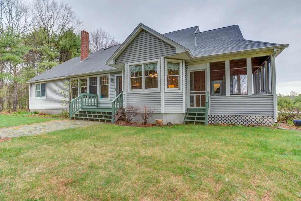 4 Boynton Brook Road Saco ME 04072