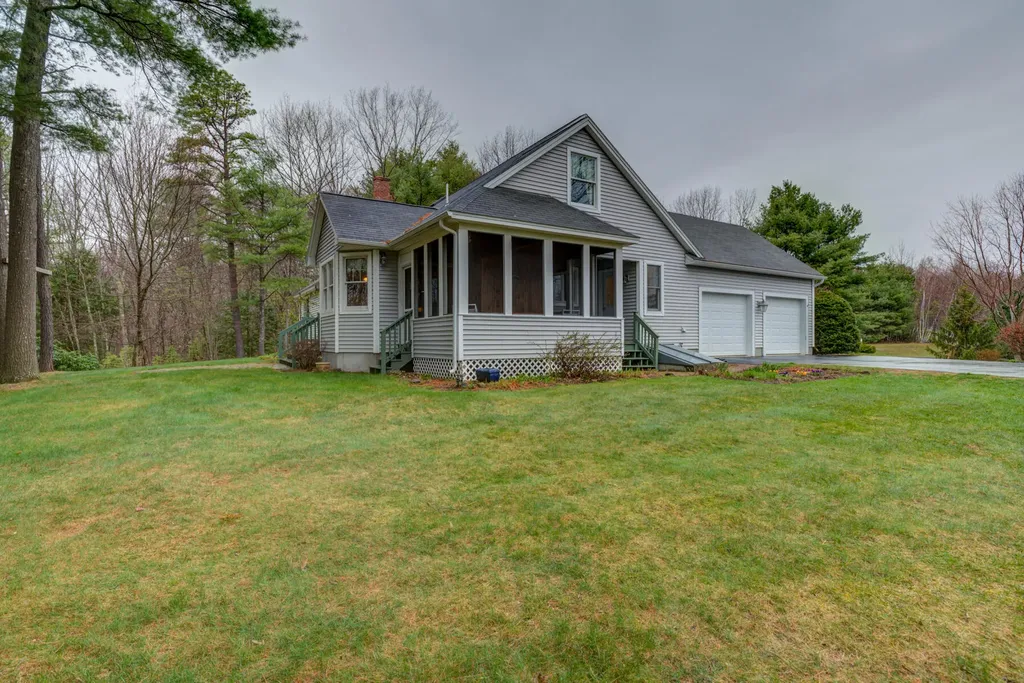 4 Boynton Brook Road Saco ME 04072