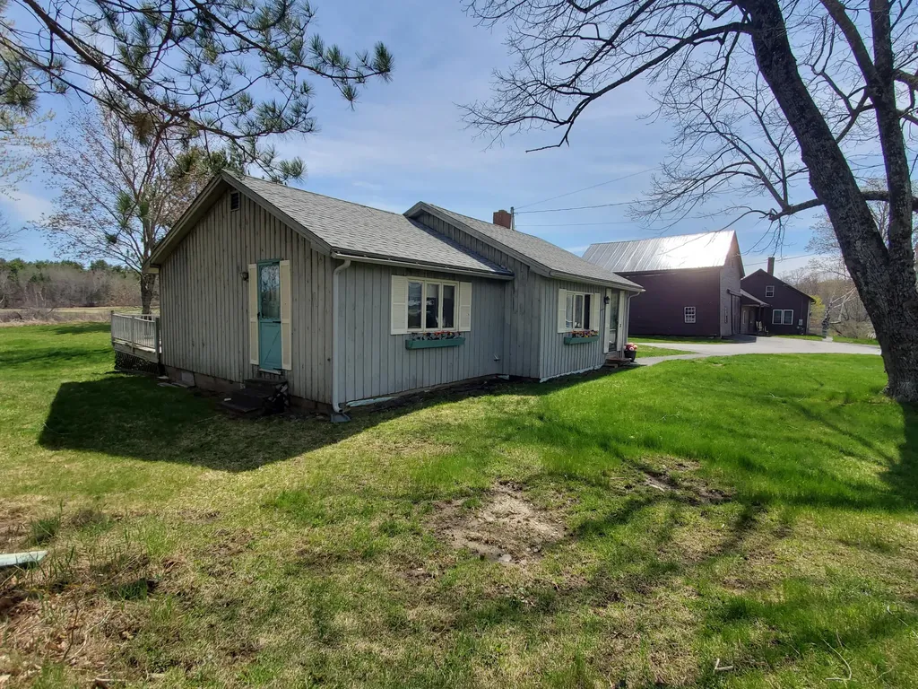 794 Main Road Carmel ME 04419