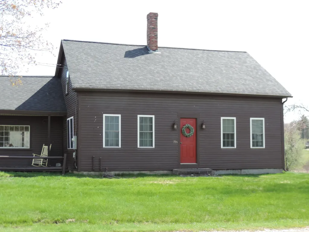 794 Main Road Carmel ME 04419