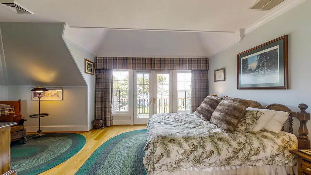 27 Waters Edge Drive Lincolnville ME 04849