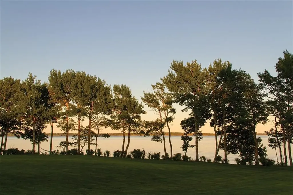 27 Waters Edge Drive Lincolnville ME 04849
