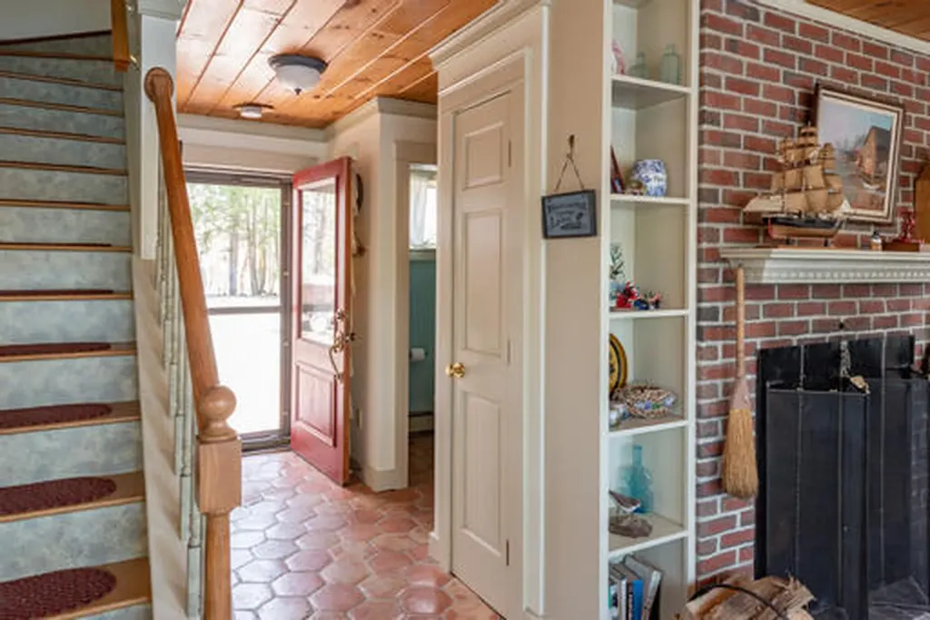 191 Peninsula Drive Rome ME 04963