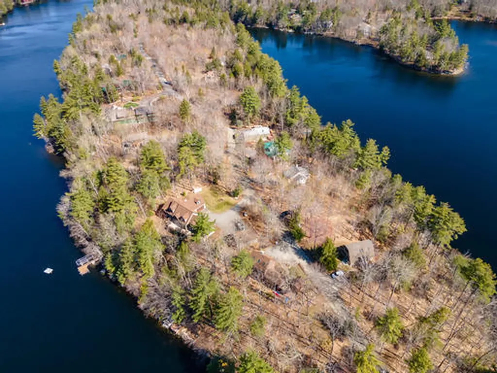 191 Peninsula Drive Rome ME 04963