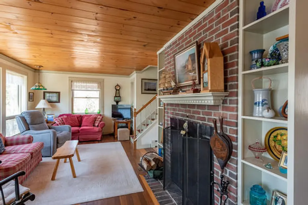 191 Peninsula Drive Rome ME 04963