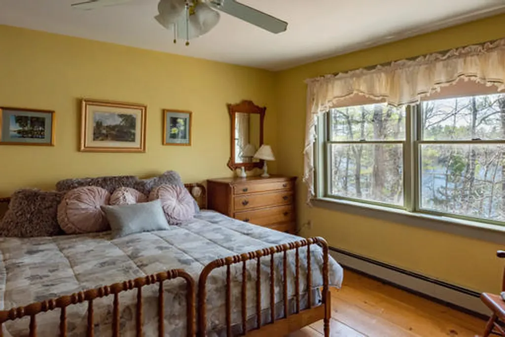 191 Peninsula Drive Rome ME 04963