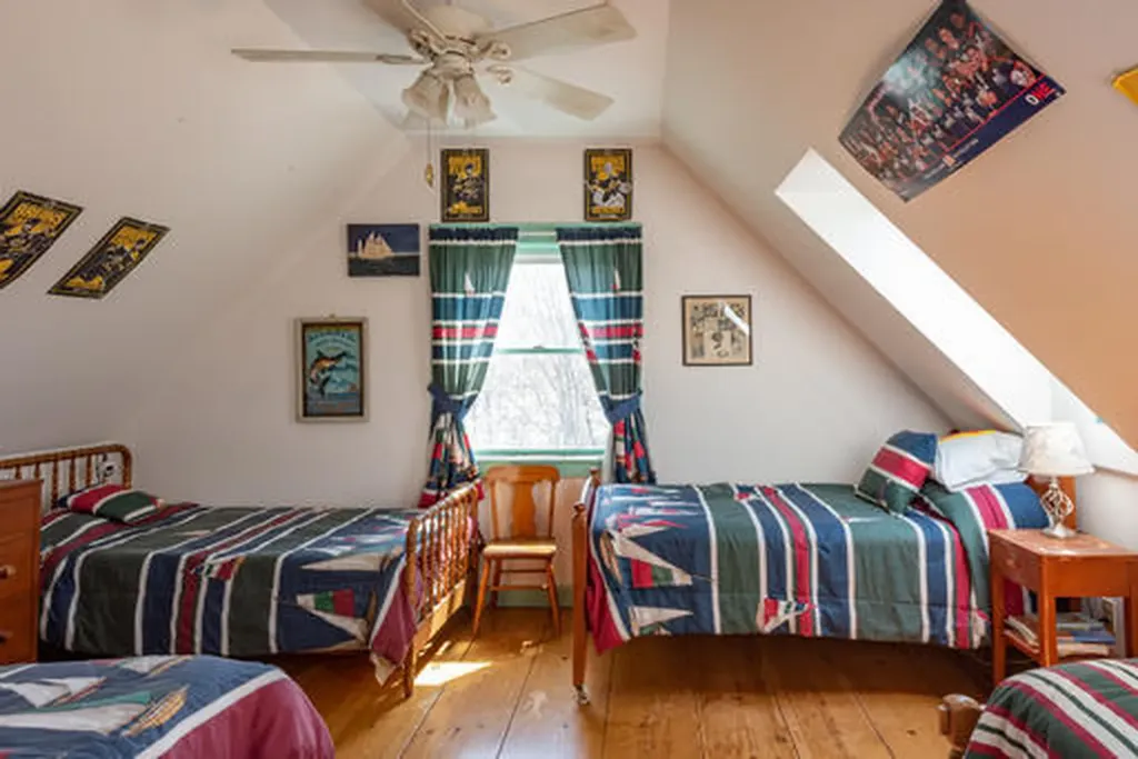 191 Peninsula Drive Rome ME 04963