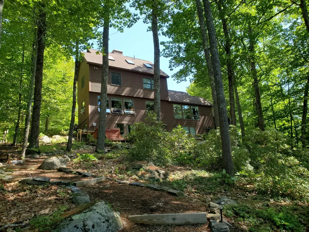 191 Peninsula Drive Rome ME 04963