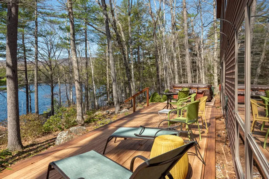 191 Peninsula Drive Rome ME 04963