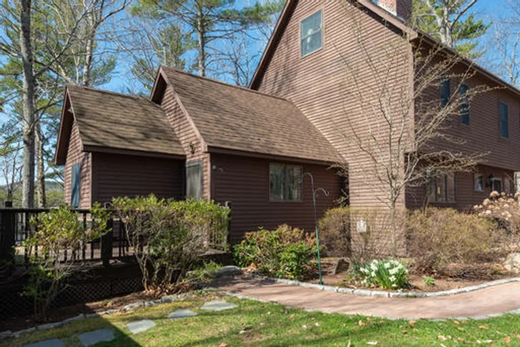 191 Peninsula Drive Rome ME 04963