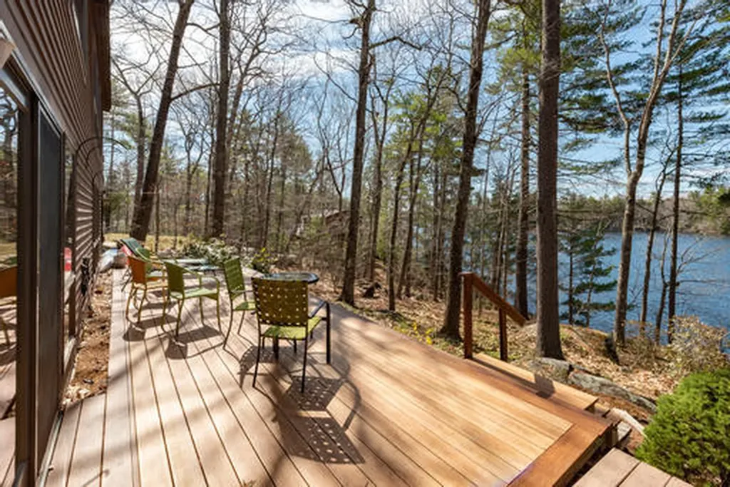 191 Peninsula Drive Rome ME 04963