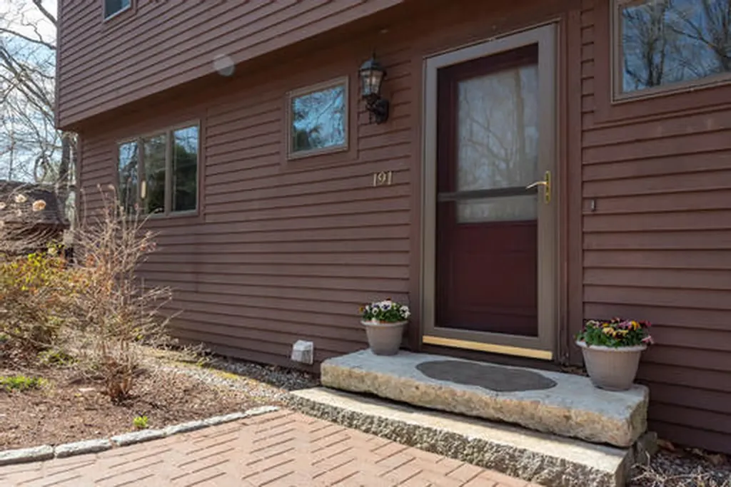 191 Peninsula Drive Rome ME 04963
