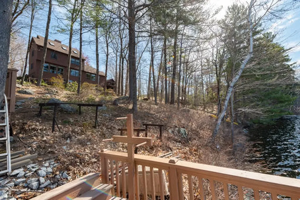 191 Peninsula Drive Rome ME 04963