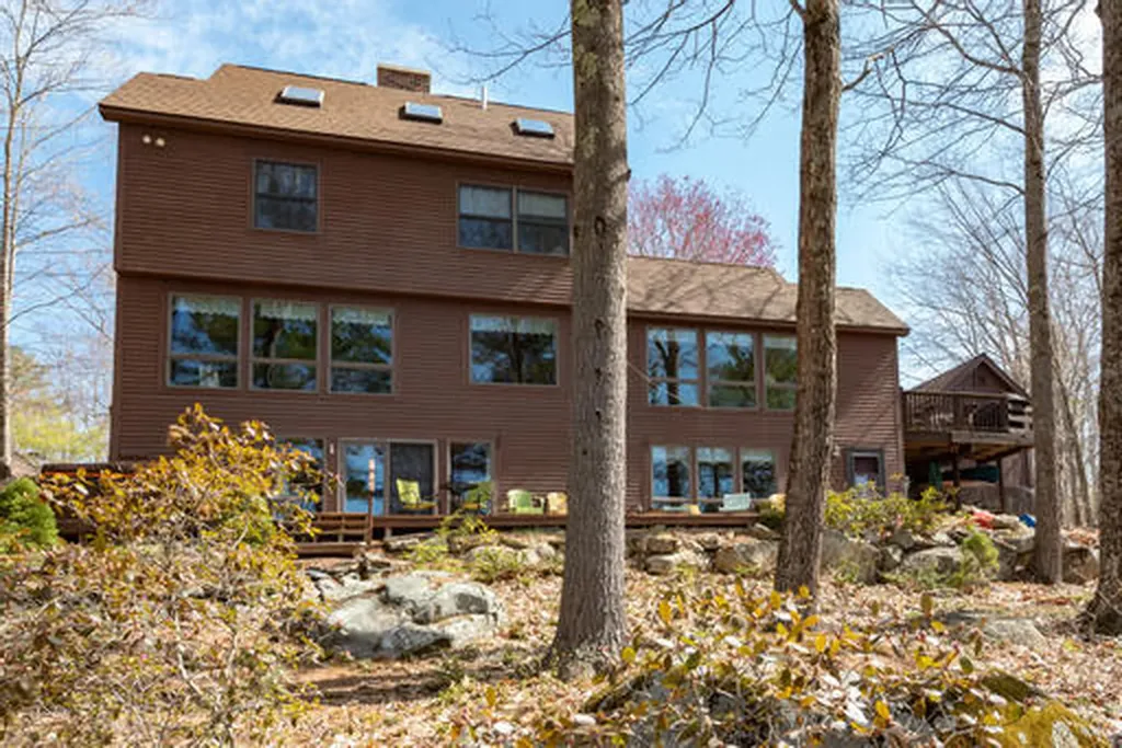 191 Peninsula Drive Rome ME 04963