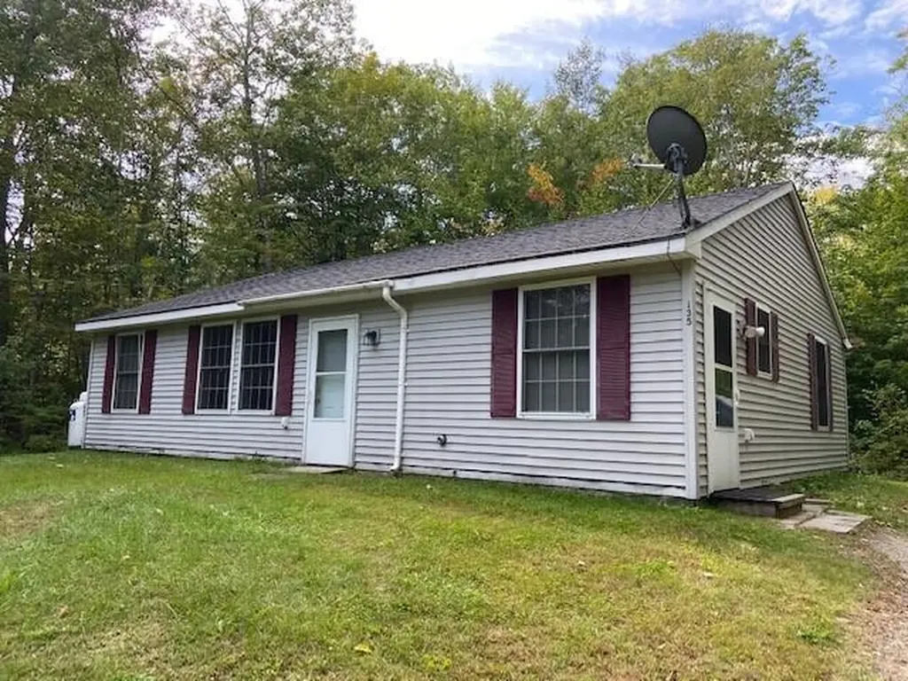 135 Lone Indian Trail Augusta ME 04330