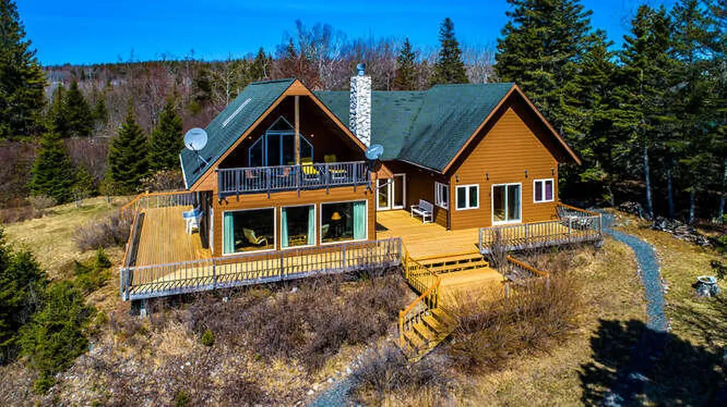29 Lesko Lane Gouldsboro ME 04607