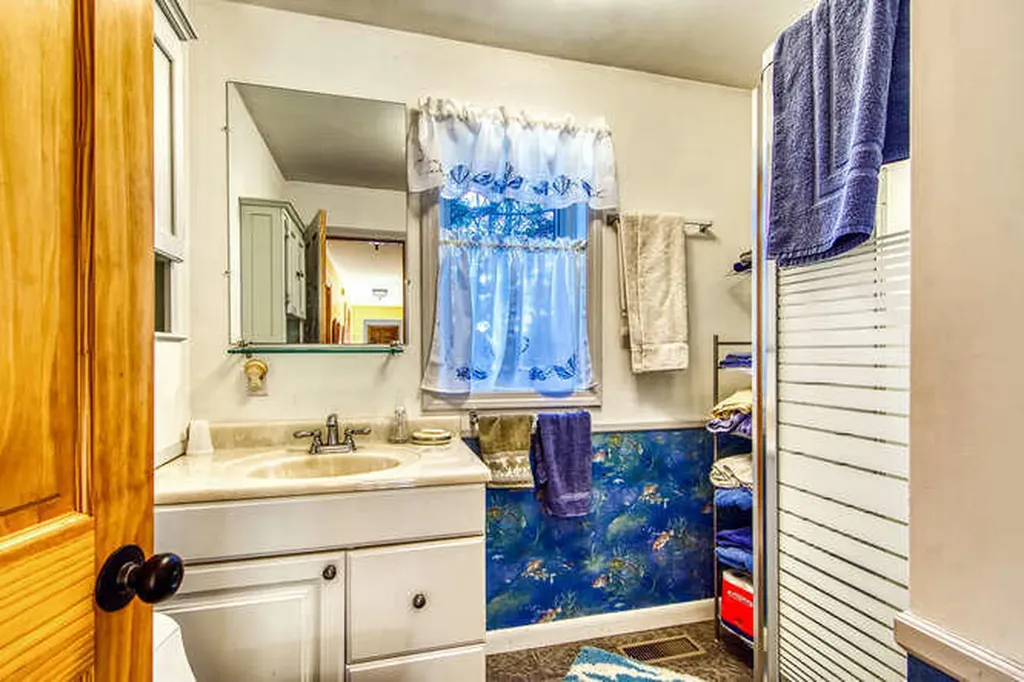 29 Lesko Lane Gouldsboro ME 04607