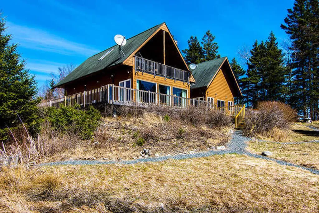 29 Lesko Lane Gouldsboro ME 04607