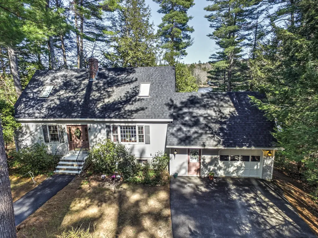 505 Lovejoy Shores Drive Fayette ME 04349