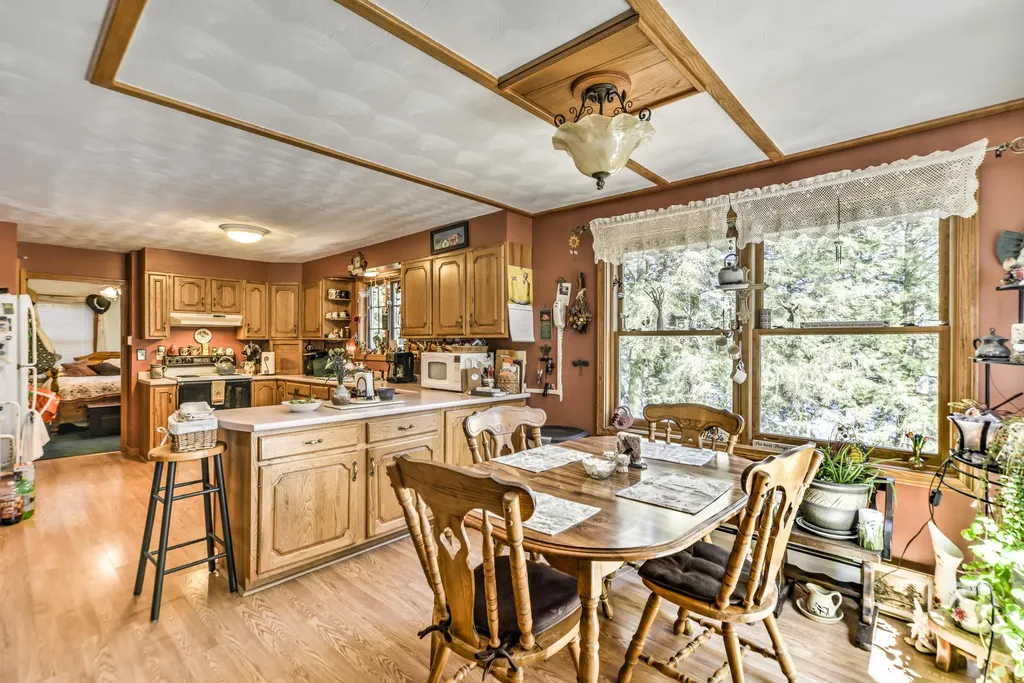 505 Lovejoy Shores Drive Fayette ME 04349