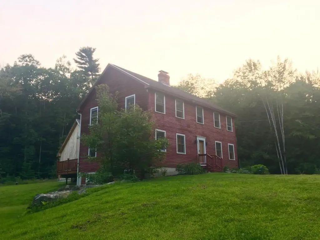 290 West Road Waterboro ME 04087