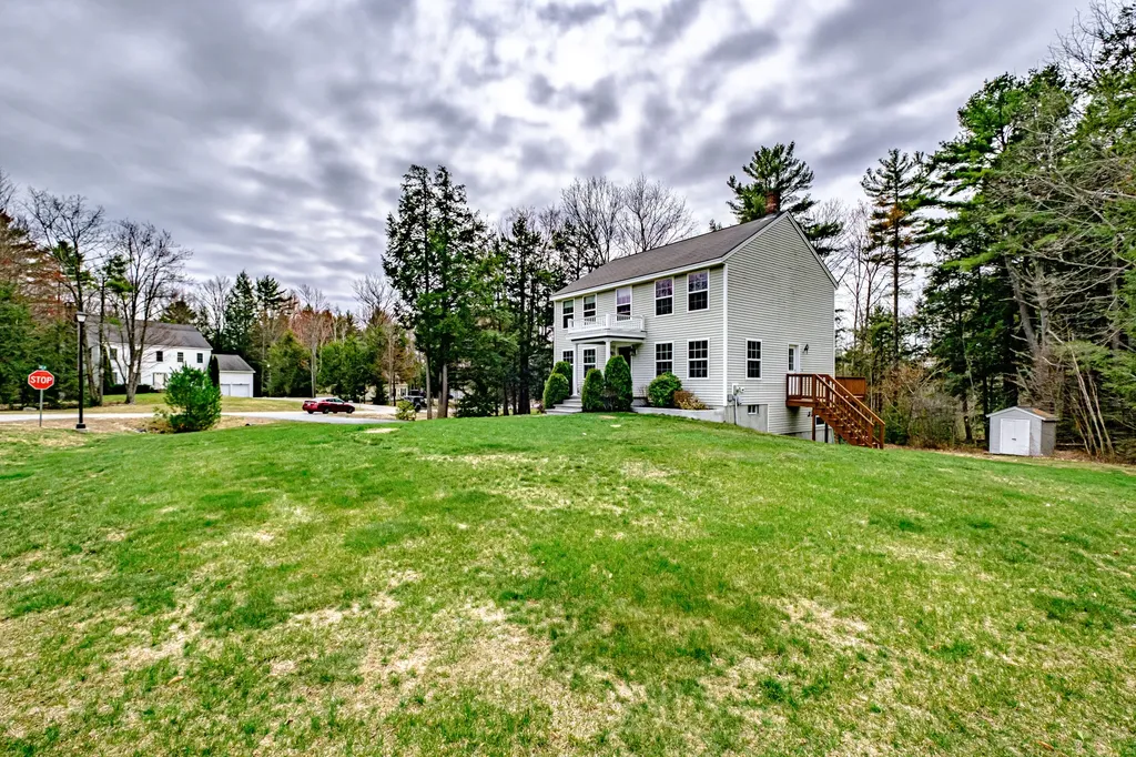 2 Gochie Way Scarborough ME 04074