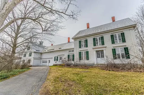 43 Cape Cod Hill Road New Sharon ME 04955