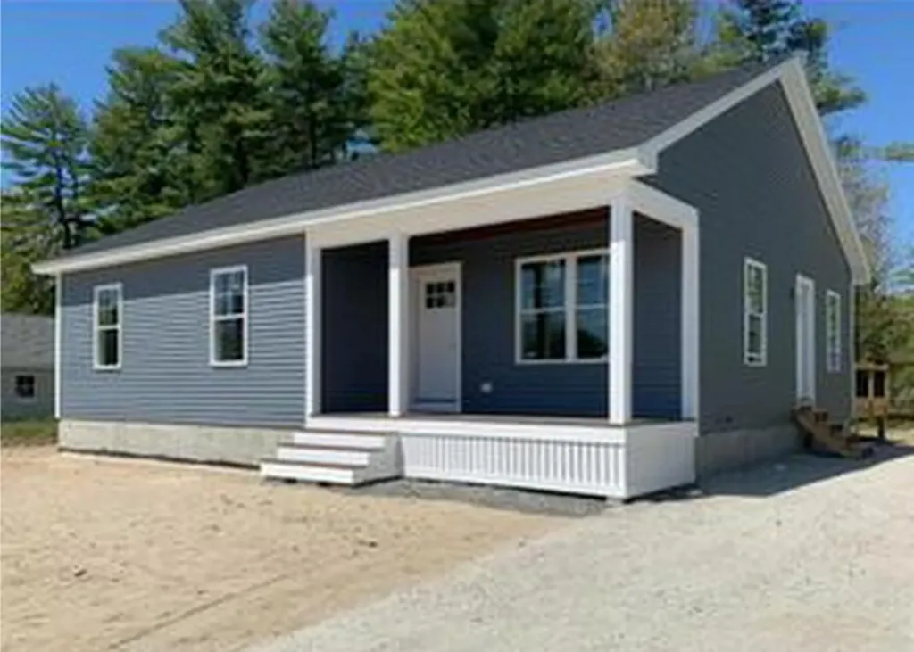 25 Schuler Street Sanford ME 04073