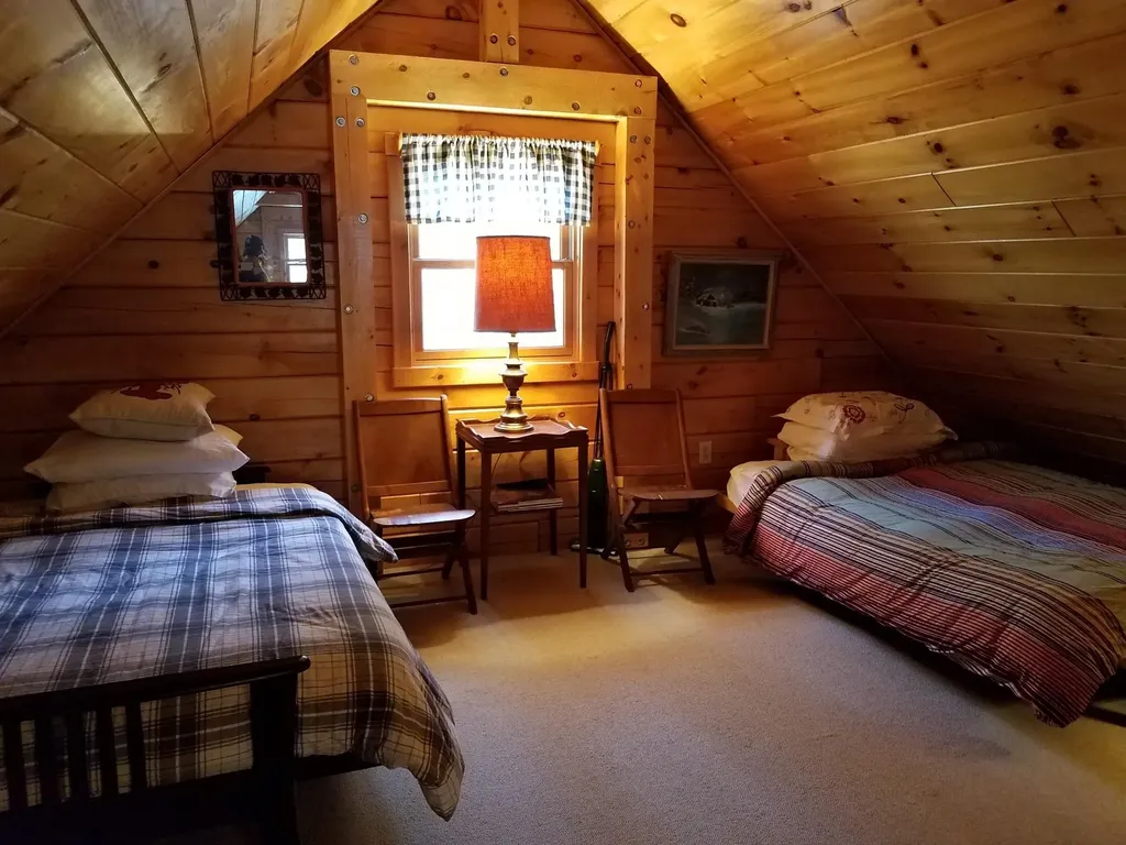 10 Loon Lane Bridgton ME 04009