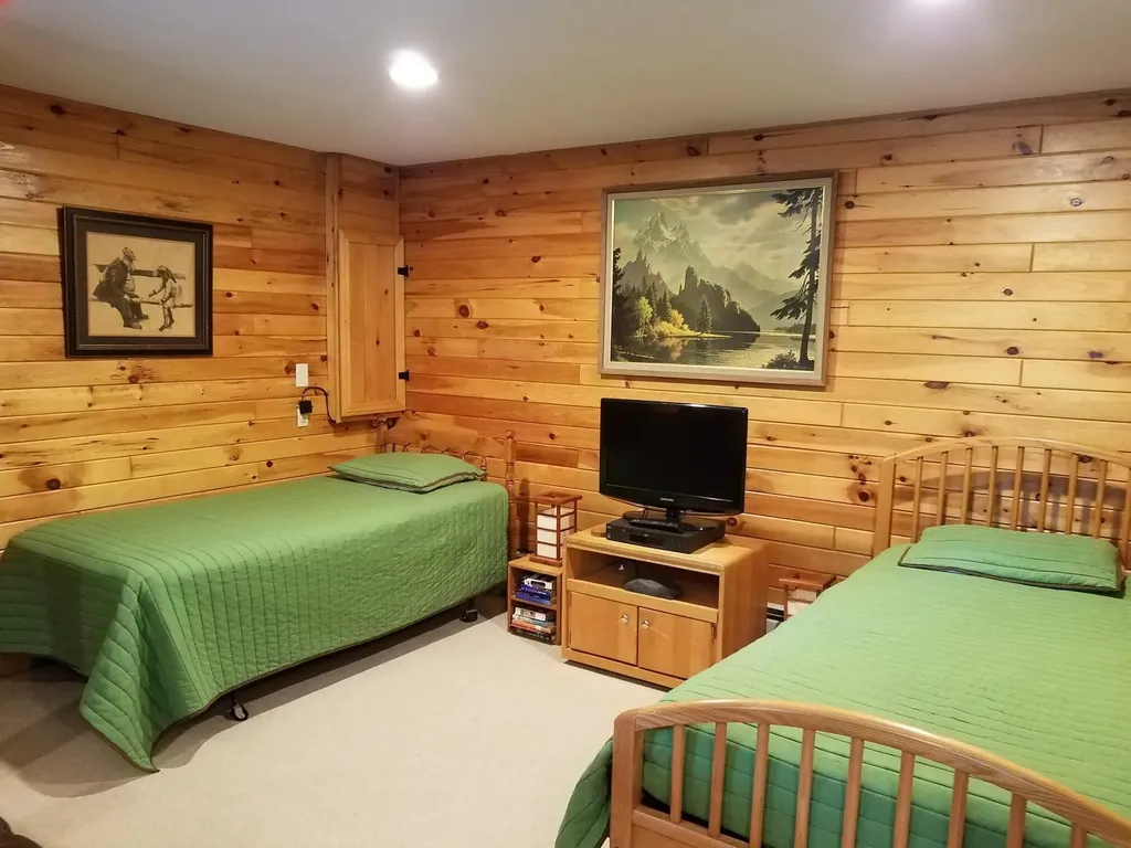 10 Loon Lane Bridgton ME 04009
