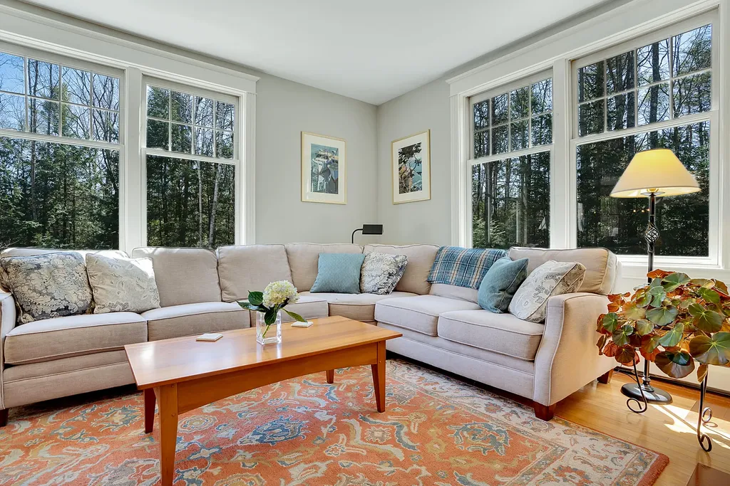 16 Chandler Drive Falmouth ME 04105